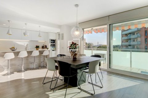 Huoneisto Sant Just Desvern, Barcelona, Espanja 2 makuuhuonetta, 116 m2 No. 164322