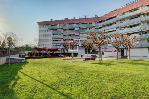 Huoneisto myytävänä Sant Just Desvern, Barcelona, Espanja, 2 makuuhuonetta, 116 m2 No. 164322 - kuva 24