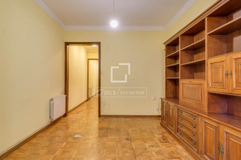 Apartamento en venta en Barcelona, España 5 dormitorios, 120 m2 No. 164320 - foto 23