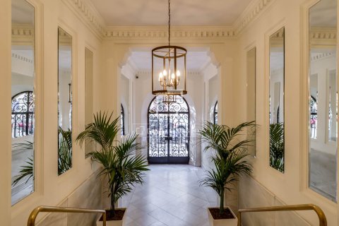 Apartamento en venta en Barcelona, España 5 dormitorios, 120 m2 No. 164320 - foto 29