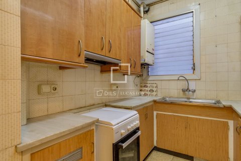 Apartamento en venta en Barcelona, España 5 dormitorios, 120 m2 No. 164320 - foto 15
