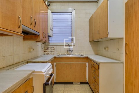 Apartamento en venta en Barcelona, España 5 dormitorios, 120 m2 No. 164320 - foto 14