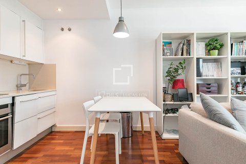 Huoneisto myytävänä Barcelona, Espanja, 1 makuuhuone, 55 m2 No. 164317 - kuva 7