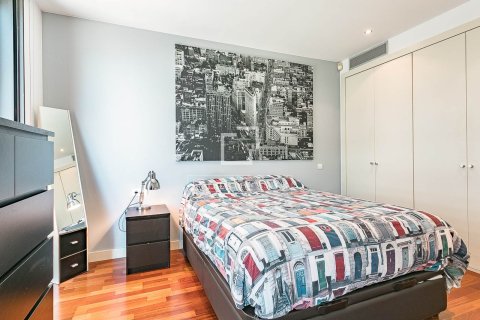 Huoneisto myytävänä Barcelona, Espanja, 1 makuuhuone, 55 m2 No. 164317 - kuva 15