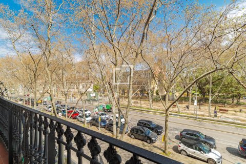 Apartment for sale in Barcelona, Spain 2 bedrooms, 72 sq.m. No. 164318 - photo 28