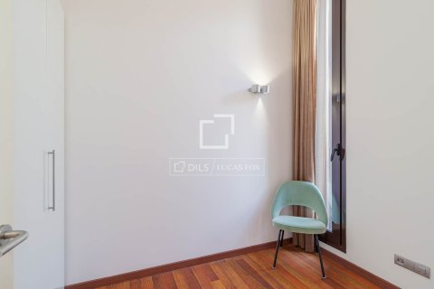 Apartment for sale in Barcelona, Spain 2 bedrooms, 72 sq.m. No. 164318 - photo 27