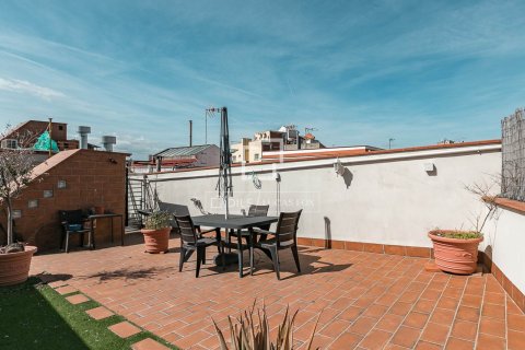 Penthouse for sale in Barcelona, Spain 2 bedrooms, 73 sq.m. No. 164319 - photo 17