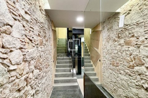 Penthouse for sale in Barcelona, Spain 2 bedrooms, 73 sq.m. No. 164319 - photo 19