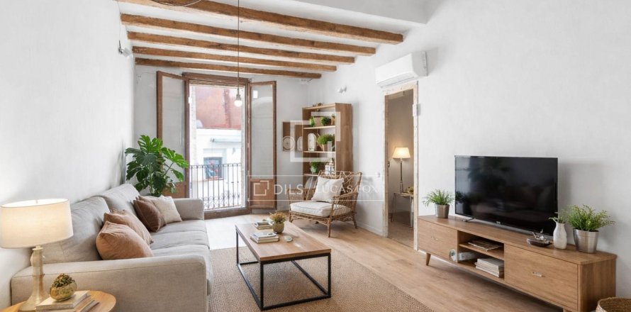 Penthouse in Barcelona, Spain 2 bedrooms, 73 sq.m. No. 164319