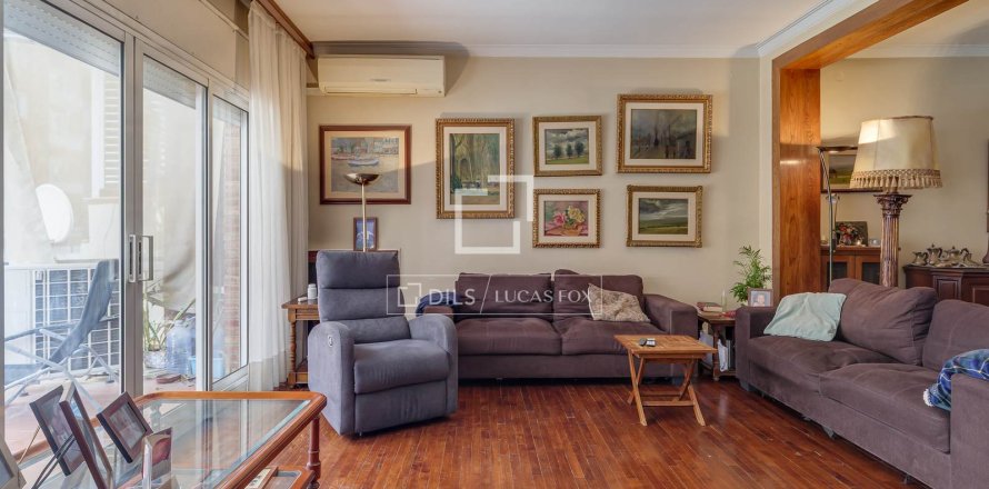 Appartamento a Barcelona, Spagna 6 camere da letto, 252 mq. N° 164321