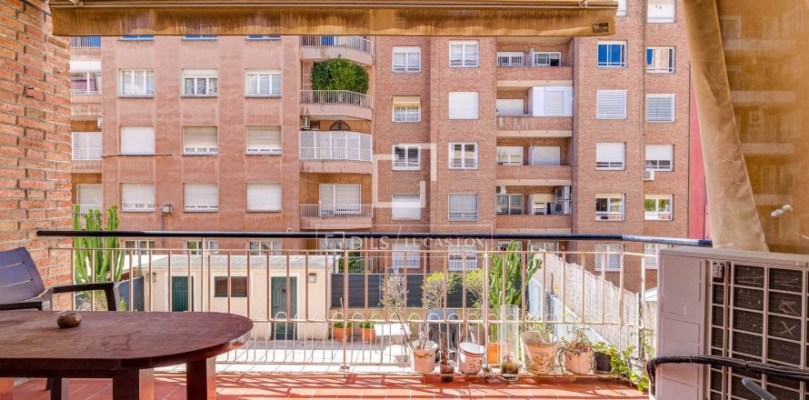 Apartamento en Barcelona, España 6 dormitorios, 252 m2 No. 164321