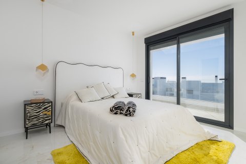 Продажа квартиры в Эстепона, Малага, Испания 3 спальни, 274м2 №162730 - фото 18