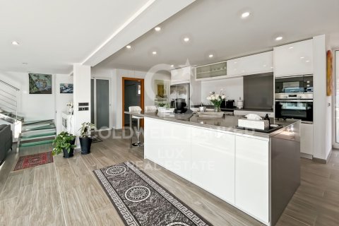 Продажа дома в Палау-Савердера, Герона, Испания 4 спальни, 290м2 №157089 - фото 8