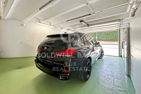 House for sale in Palau-saverdera, Girona, Spain 4 bedrooms, 290 sq.m. No. 157089 - photo 25