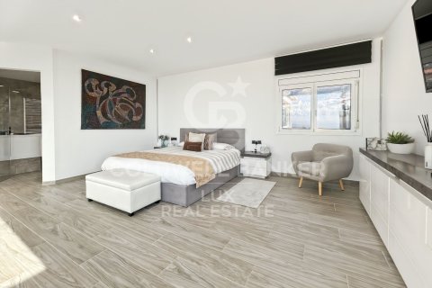 Продажа дома в Палау-Савердера, Герона, Испания 4 спальни, 290м2 №157089 - фото 10