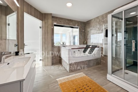 Продажа дома в Палау-Савердера, Герона, Испания 4 спальни, 290м2 №157089 - фото 12