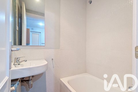 Huoneisto myytävänä Barcelona, Espanja, 2 makuuhuonetta, 78 m2 No. 173123 - kuva 13