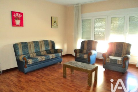 Hotelli myytävänä Riego De La Vega, Leon, Espanja, 34 makuuhuonetta, 3774 m2 No. 173121 - kuva 14