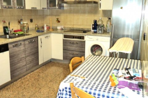 Hotelli myytävänä Riego De La Vega, Leon, Espanja, 34 makuuhuonetta, 3774 m2 No. 173121 - kuva 15