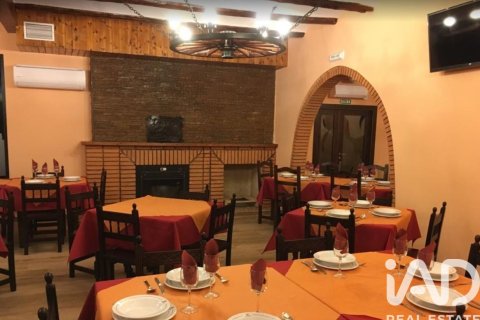 Hotelli myytävänä Riego De La Vega, Leon, Espanja, 34 makuuhuonetta, 3774 m2 No. 173121 - kuva 5