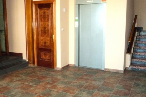 Hotelli myytävänä Riego De La Vega, Leon, Espanja, 34 makuuhuonetta, 3774 m2 No. 173121 - kuva 9