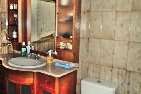 Hotelli myytävänä Riego De La Vega, Leon, Espanja, 34 makuuhuonetta, 3774 m2 No. 173121 - kuva 17