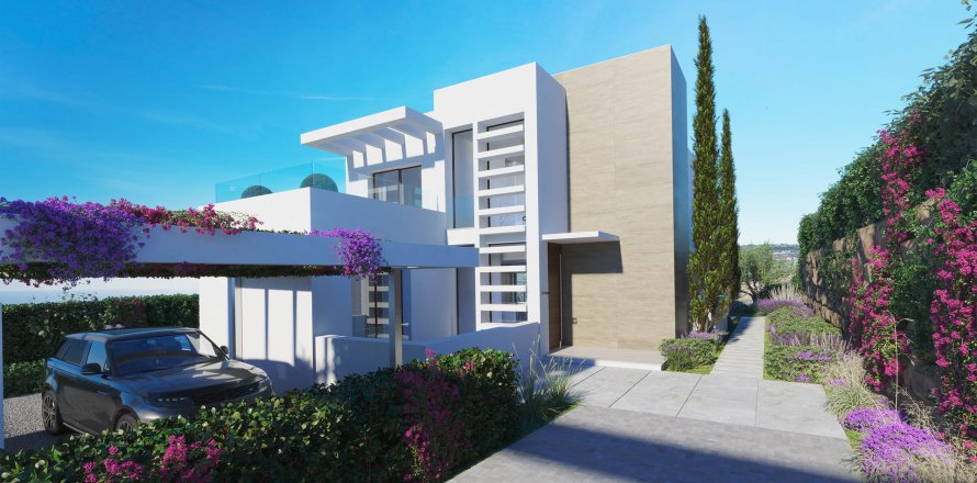 Villa in Estepona, Malaga, Spain 3 bedrooms, 226 sq.m. No. 135456