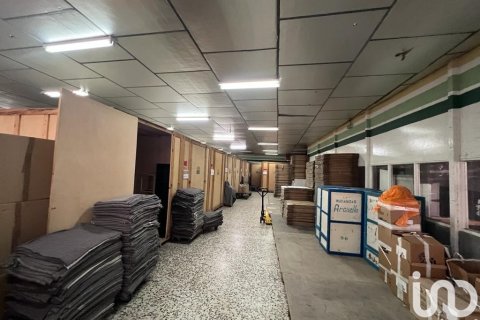 Liikekiinteistö vuokrattavana Navatejera, Leon, Espanja , 1635 m2 No. 154329 - kuva 18