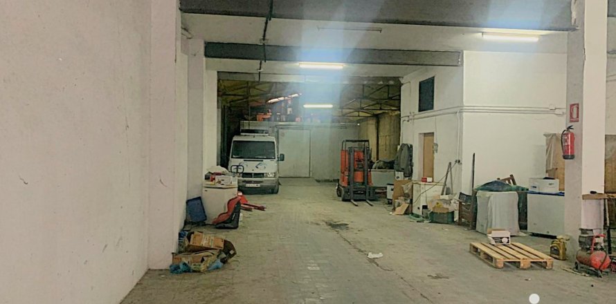 Lokal usługowy w El Vendrell, Tarragona, Hiszpania 598 mkw. nr 154327