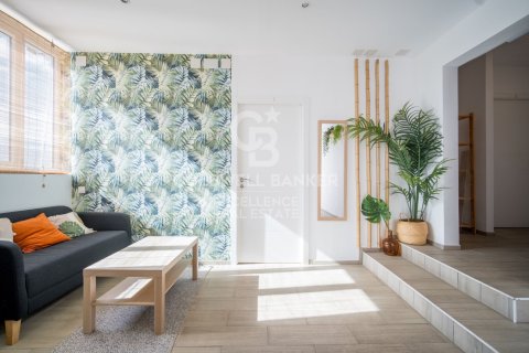 Hotel w Paterna, Valencia, Hiszpania 10 sypialni, 320 mkw. nr 159540 – zdjęcie 7