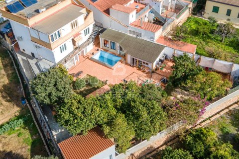 Hotelli Paterna, Valencia, Espanja 10 makuuhuonetta, 320 m2 No. 159540