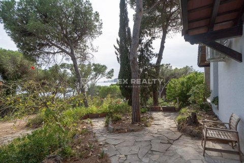 Villa till salu i Lloret de Mar, Girona, Spanien 3 sovrum, 172 kvm. Nr. 177603 - foto 6