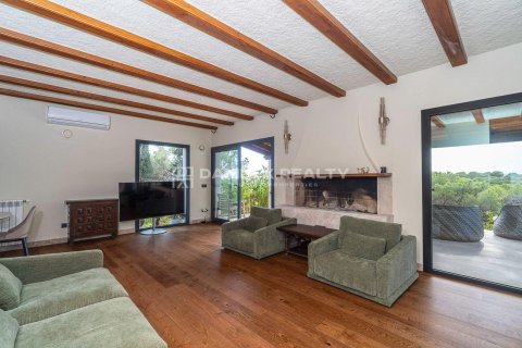 Villa till salu i Lloret de Mar, Girona, Spanien 3 sovrum, 172 kvm. Nr. 177603 - foto 14