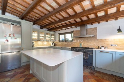 Zemes gabals pārdošanā Girona, Spānijā 4 istabas, 31000 m2 Nr. 177604 - attēls 10
