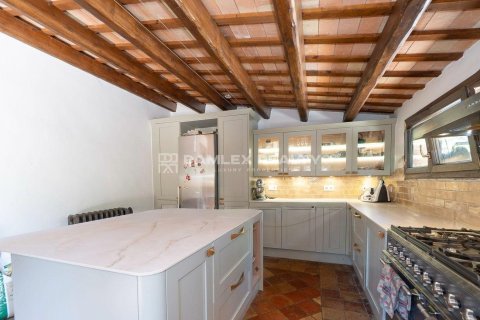 Zemes gabals pārdošanā Girona, Spānijā 4 istabas, 31000 m2 Nr. 177604 - attēls 11