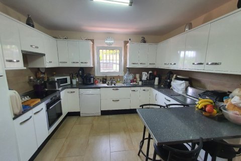 Villa zum Verkauf Torrevieja, Alicante, Spanien 6 Schlafzimmer, 300 m2 Nr. 115516 - Foto 3