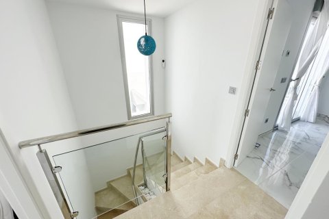 Villa till salu i Los Alcazares, Murcia, Spanien 4 sovrum, Nr. 140690 - foto 24