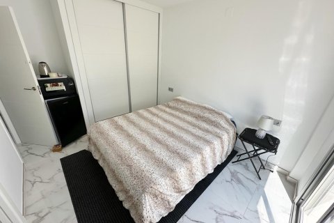 Villa till salu i Los Alcazares, Murcia, Spanien 4 sovrum, Nr. 140690 - foto 9