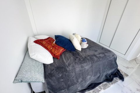 Villa till salu i Los Alcazares, Murcia, Spanien 4 sovrum, Nr. 140690 - foto 27