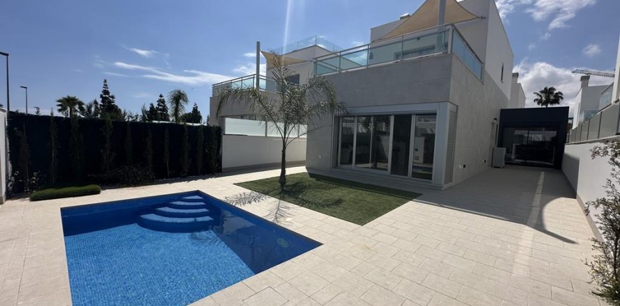 Villa i Los Alcazares, Murcia, Spanien 4 sovrum, Nr. 140690