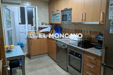 Apartment à vendre à Pilar de la Horadada, Alicante, Espagne, 3 chambres, 107 m2 No. 183734 - photo 3