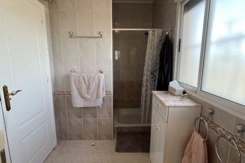 Villa en venta en Algorfa, Alicante, España 3 dormitorios,  No. 147257 - foto 12