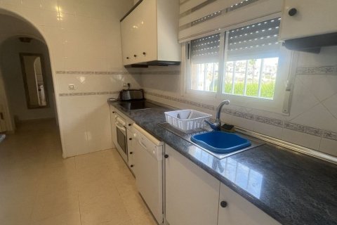 Villa en venta en Algorfa, Alicante, España 3 dormitorios,  No. 147257 - foto 10