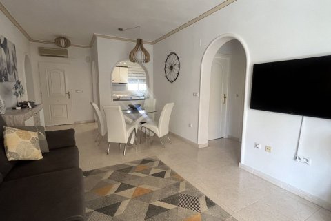 Villa en venta en Algorfa, Alicante, España 3 dormitorios,  No. 147257 - foto 6