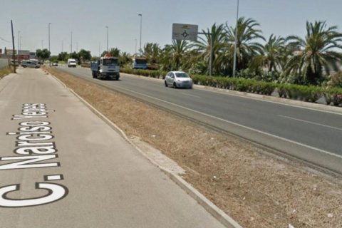 Land plot for sale in Torrevieja, Alicante, Spain No. 147254 - photo 4