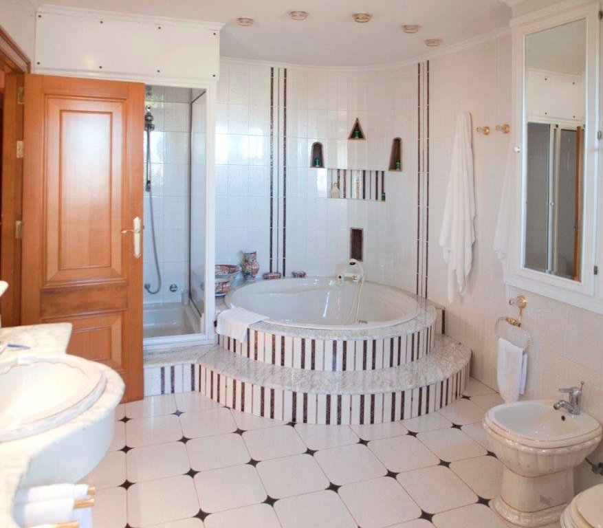 Villa i Los Dolses, Alicante, Spanien 5 sovrum, 860 kvm. Nr. 113935