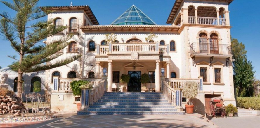 Villa Los Dolses, Alicante, Spagna 5 camere da letto, 860 mq. N° 113935