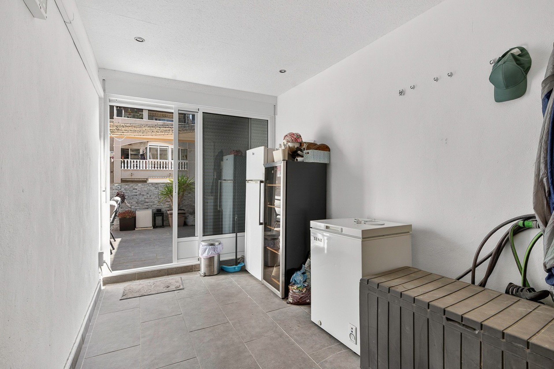Apartment in Torrevieja, Alicante, Spain 4 bedrooms, 108 sq.m. No. 151787