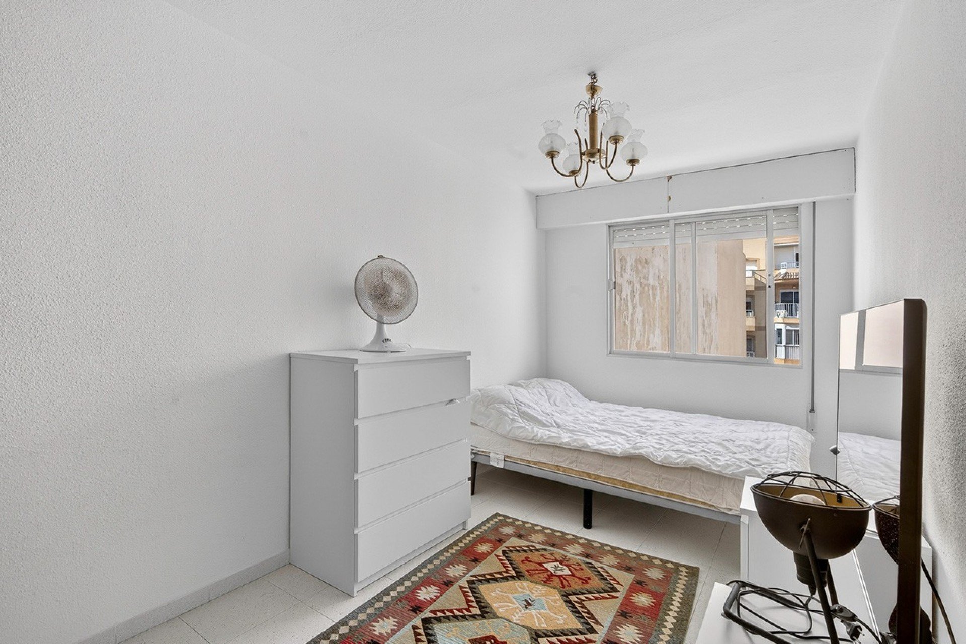 Apartment in Torrevieja, Alicante, Spain 4 bedrooms, 108 sq.m. No. 151787