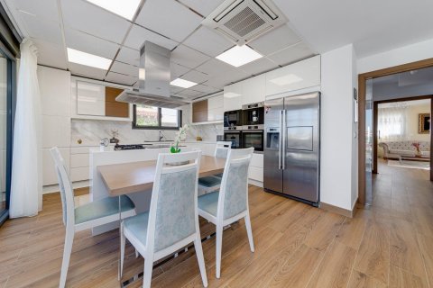 Villa pārdošanā Los Balcones, Alicante, Spānijā 3 istabas, 461 m2 Nr. 151793 - attēls 15